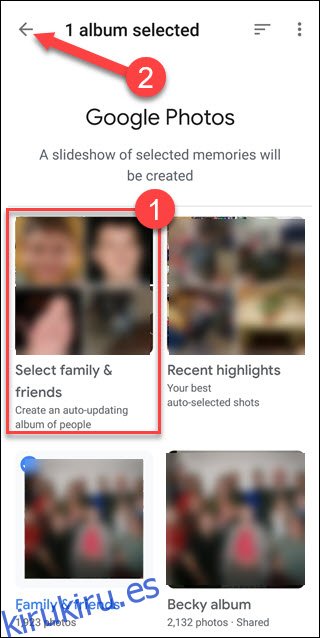 Configuración de Google Photos con llamada en torno a la opción Seleccionar familia y amigos