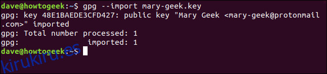 clave importada con éxito en una ventana de terminal