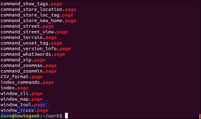 lista de archivos de página en una ventana de terminal