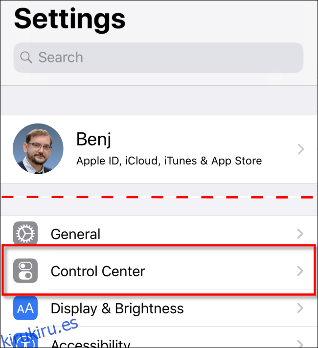Seleccione Centro de control en Configuración en iOS