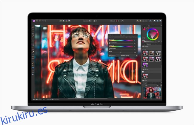 Apple MacBook Pro que muestra la aplicación de edición de imágenes