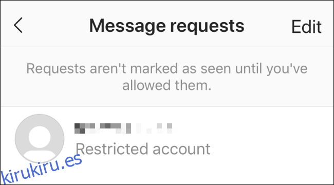 Mensajes de cuentas restringidas que aparecen en solicitudes de mensajes