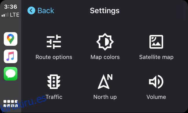 La pantalla de Configuración en Google Maps en CarPlay a través de iPhone.