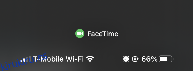 El Centro de control del iPhone dice que FaceTime está usando la cámara.