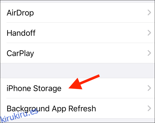 Seleccione la opción de almacenamiento de iPhone en General en la aplicación Configuración