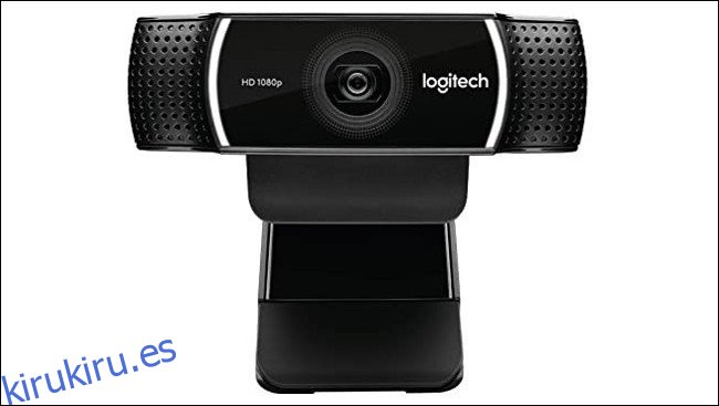 Una cámara web HD con clip Logitech.