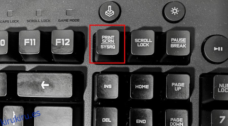 Un teclado muestra la tecla Imprimir pantalla