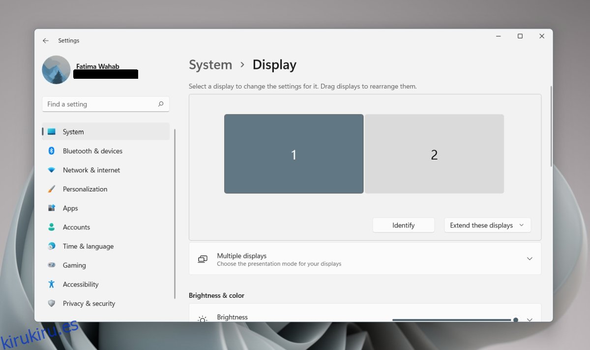 Cómo conectar varios monitores en Windows 11